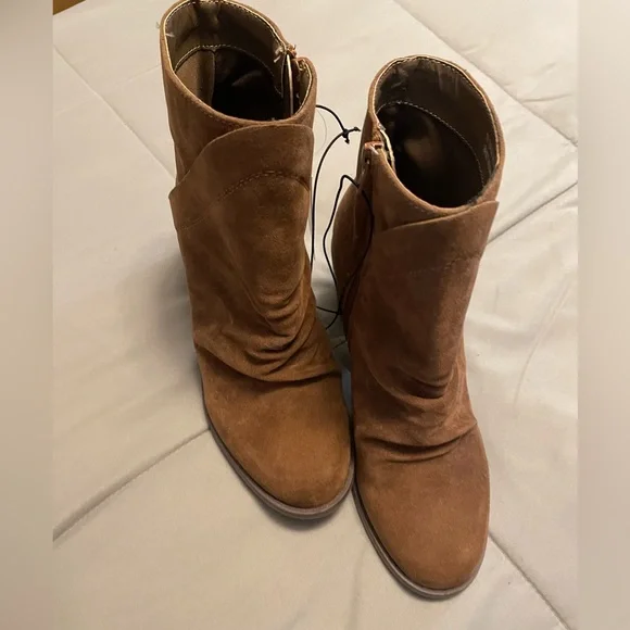Brand new camel booties - Picture 2 of 6